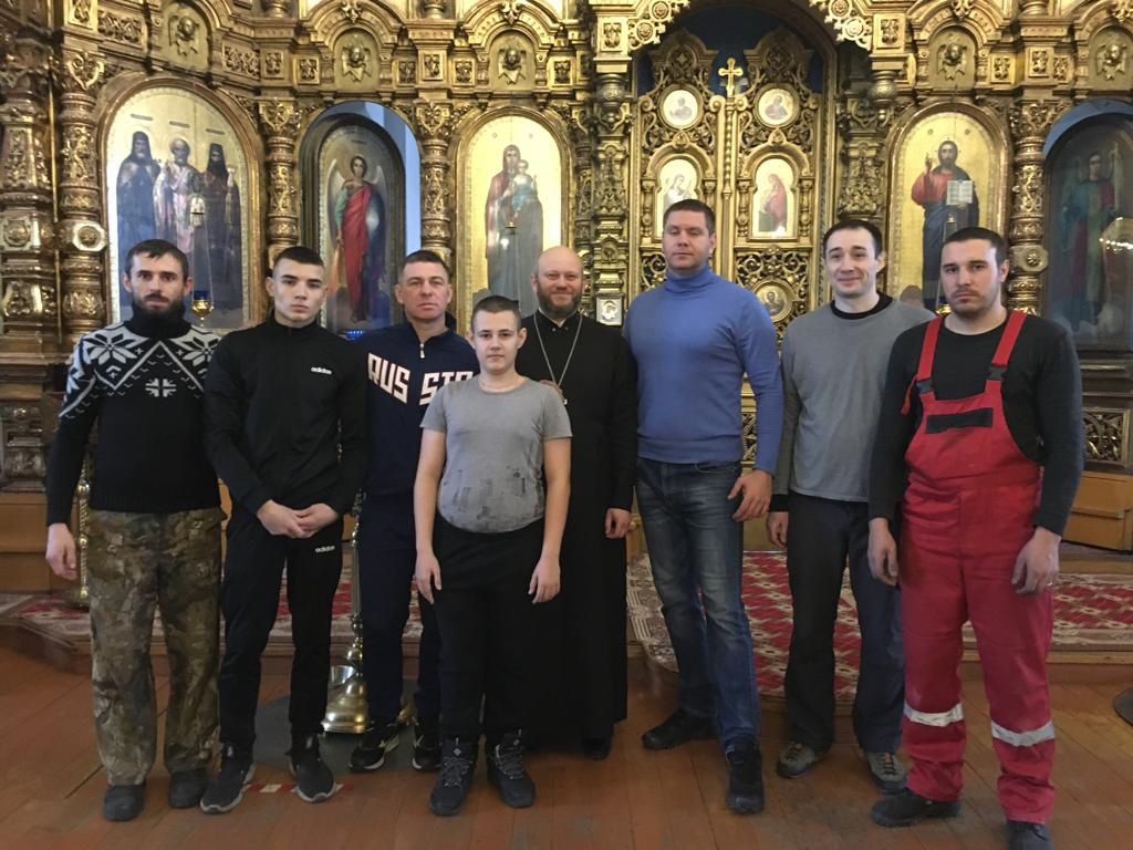 Уборка храма ко дню Престольного праздника