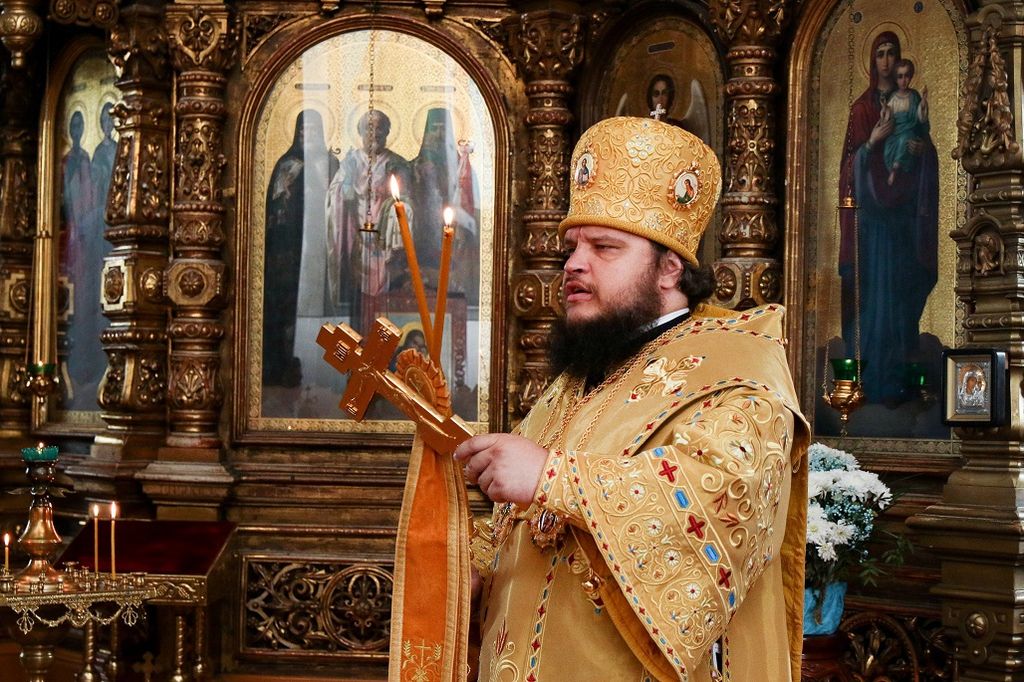 Богослужение в день празднования перенесения мощей святителя Феофана, Затворника Вышенского