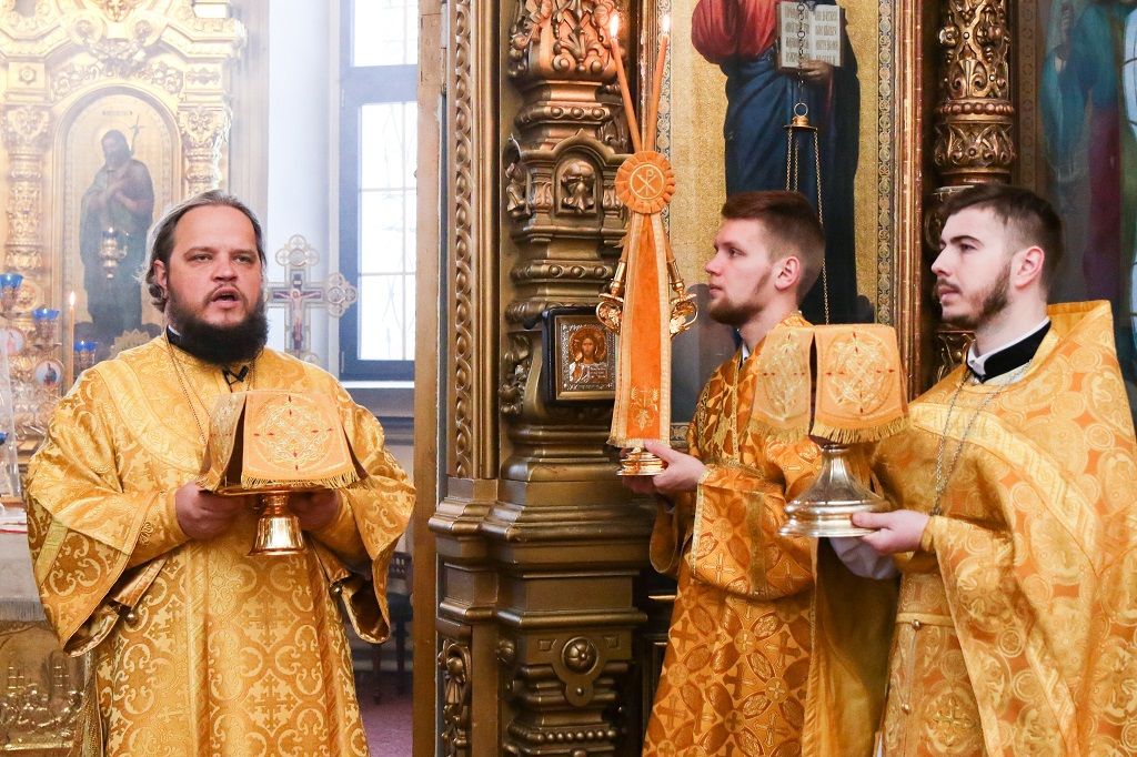 Богослужение в день памяти святителя Феофана Затворника Вышенского