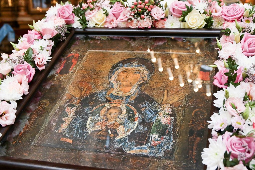 День празднования иконы Пресвятой Богородицы, именуемой «Знамение»
