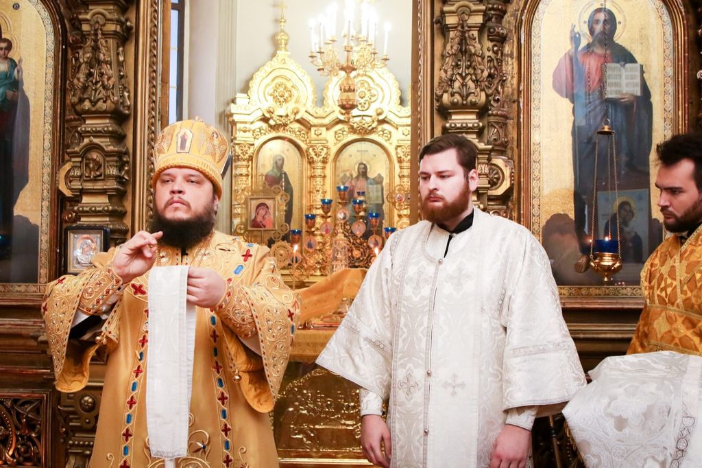 Епископ Сергий совершил иерейскую хиротонию за Божественной литургией