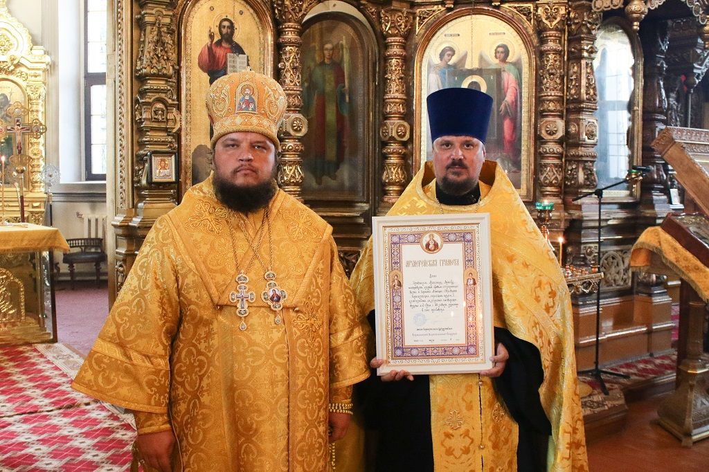 Архипастырь совершил Всенощное бдение в Знаменском кафедральном соборе