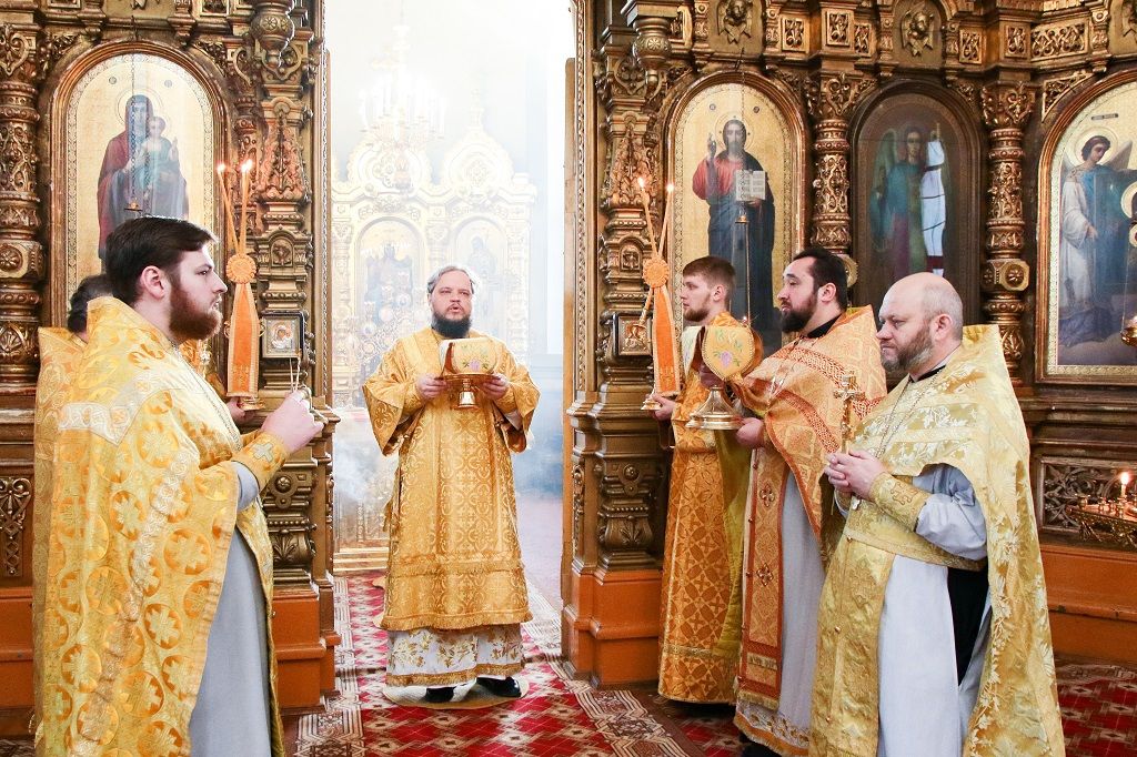 Богослужение в день памяти святителя Феофана Затворника Вышенского