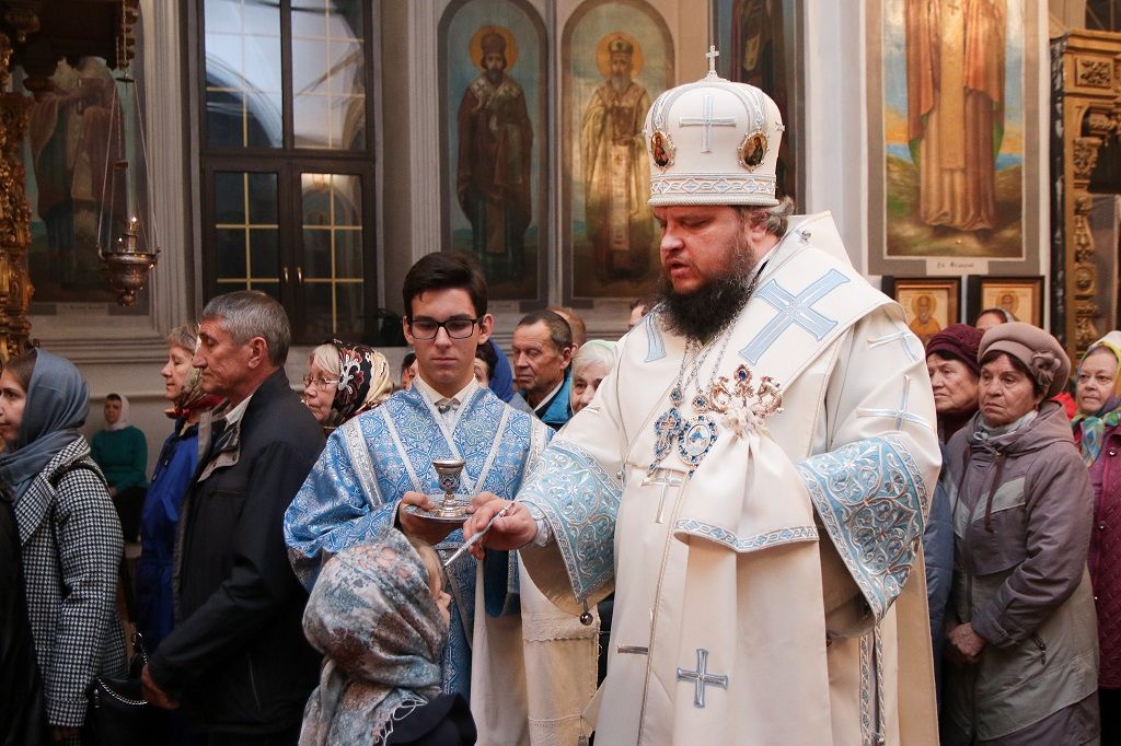Всенощное бдение в канун праздника Покрова Пресвятой Богородицы