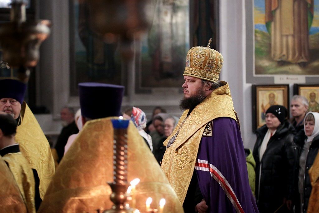 Владыка совершил молебное пение на Новолетие