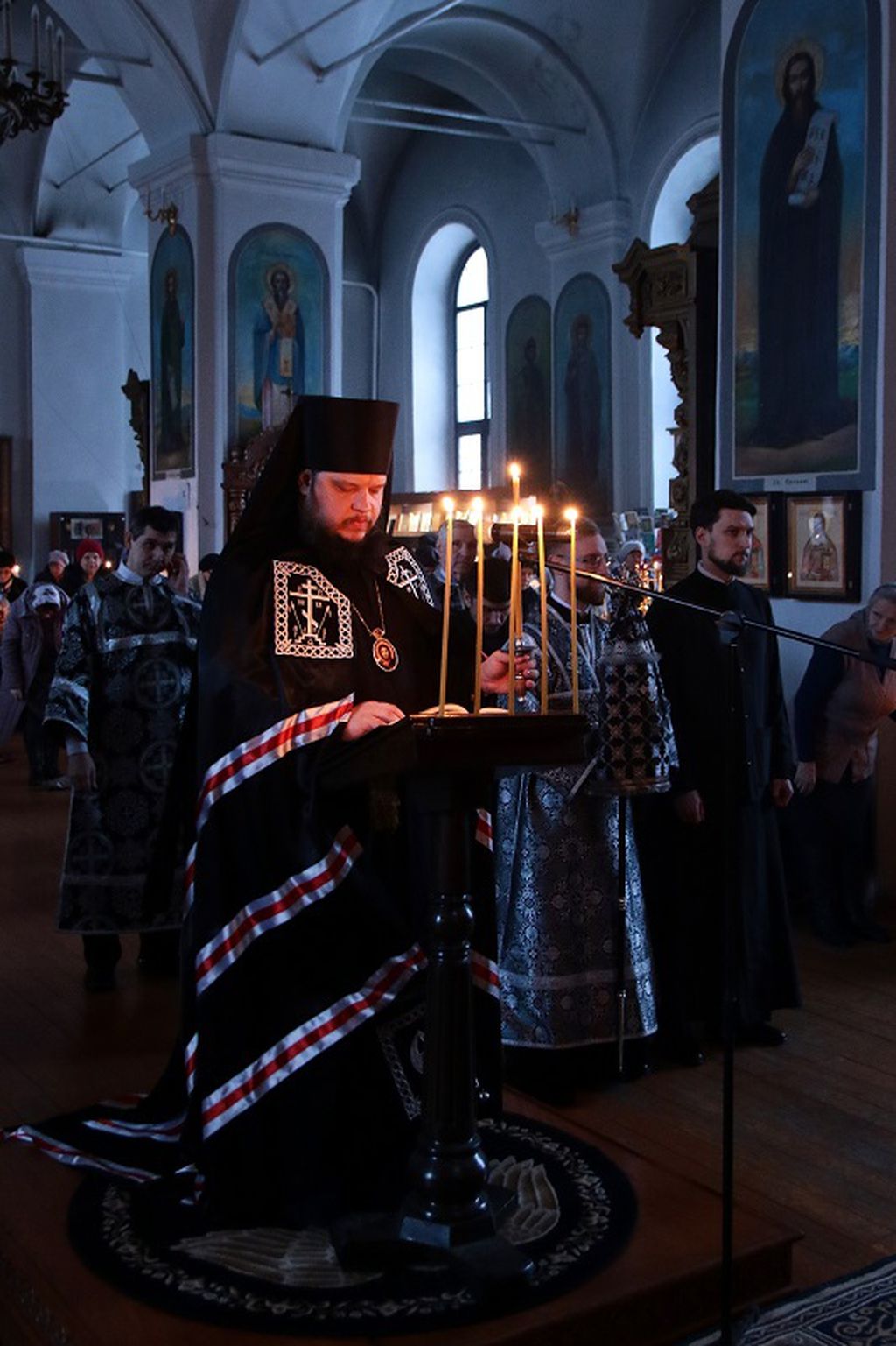 Великое повечерие с чтением Великого покаянного канона преподобного Андрея Критского