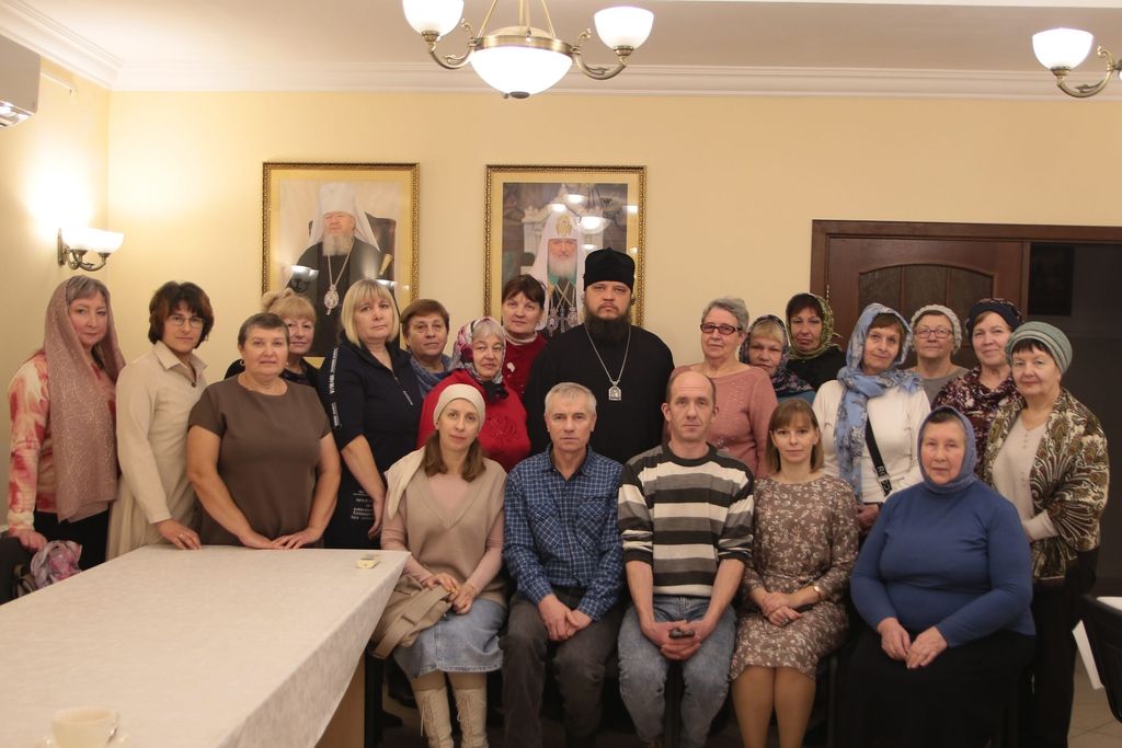 Встреча с активистами храмов города Борисоглебска по изготовлению и доставке дополнения к государственному обеспечению военнослужащим, находящимся в зоне СВО