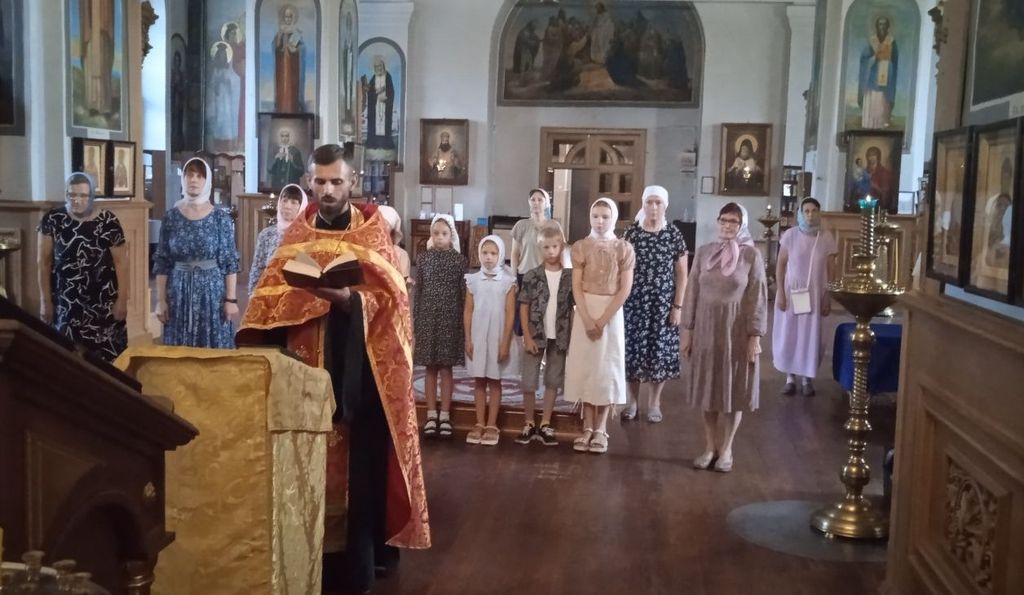 Паломничество в монастырь в день престольного праздника